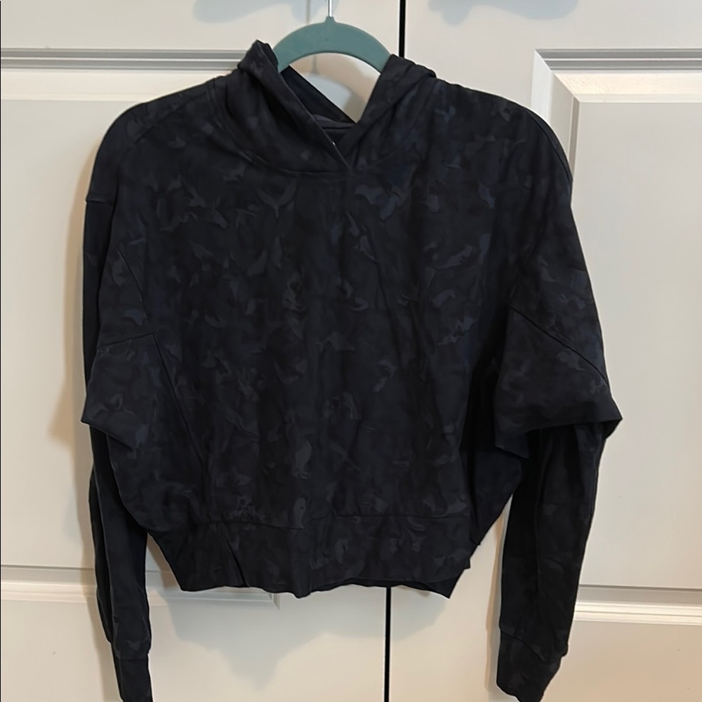 Athleta Cropped Camouflage Hoodie
